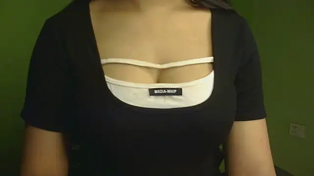 your cute girl online show from April 10, 2026, 5:23 am