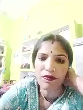 Snapshot of Riya_jaan12 chatting on March 24, 2026, 5:40 pm Riya jaan12 online show from March 24, 2026, 5:40 pm