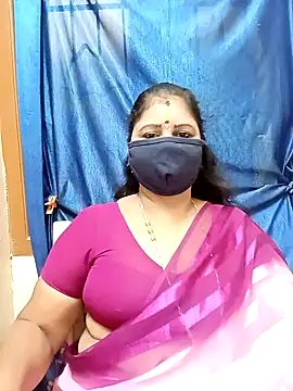 Snapshot of sushma26 chatting on September 14, 2025, 4:55 am sushma26 online show from September 14, 2025, 4:55 am