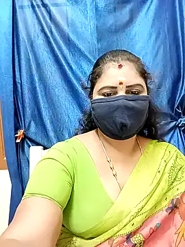 Snapshot of sushma26 chatting on September 17, 2025, 7:10 am sushma26 online show from September 17, 2025, 7:10 am