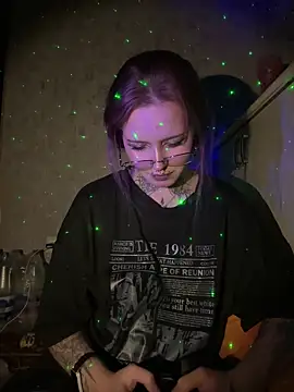 n1ghtcloud online show from November 8, 2025, 9:35 pm