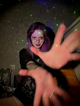 n1ghtcloud online show from November 9, 2025, 9:57 pm