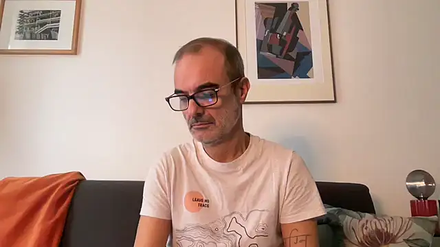 Milkywaymen online show from November 7, 2025, 1:33 pm