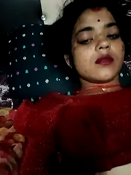 Snapshot of Rachna_Love chatting on October 23, 2025, 12:43 am Rachna Love online show from October 23, 2025, 12:43 am