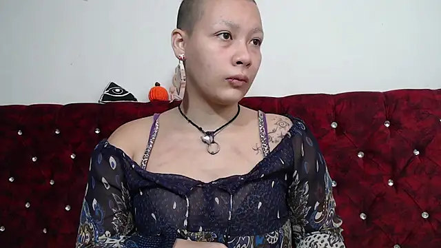 Cherry vald online show from November 2, 2025, 12:18 pm