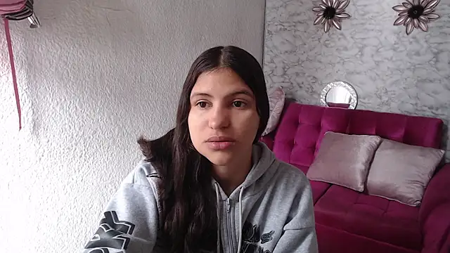Snapshot of Evagirl69 chatting on May 4, 2026, 12:12 pm Evagirl69 online show from May 4, 2026, 12:12 pm