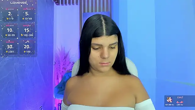 PauliinaBelle  online show from May 22, 2026, 2:01 pm