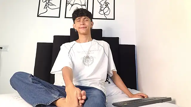 Snapshot of alexmark_ chatting on January 19, 2026, 1:48 pm alexmark online show from January 19, 2026, 1:48 pm