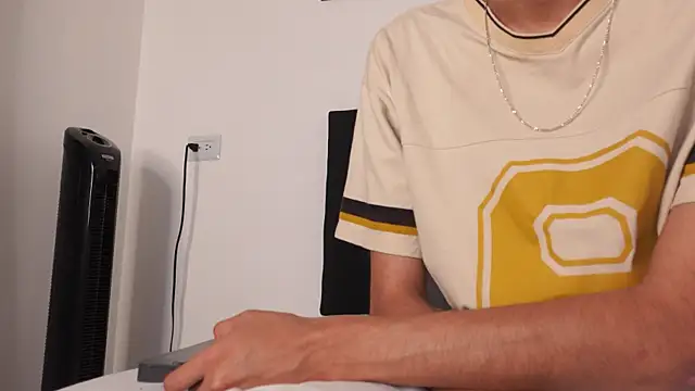 Snapshot of alexmark_ chatting on February 26, 2026, 7:24 pm alexmark online show from February 26, 2026, 7:24 pm