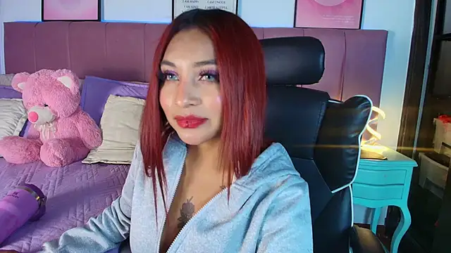 Naiaa Cruz online show from February 14, 2026, 6:48 pm