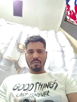 Snapshot of Danypeluche chatting on September 20, 2025, 4:46 am Danypeluche online show from September 20, 2025, 4:46 am