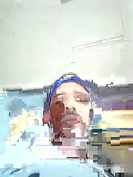 Snapshot of Danypeluche chatting on September 20, 2025, 8:10 pm Danypeluche online show from September 20, 2025, 8:10 pm