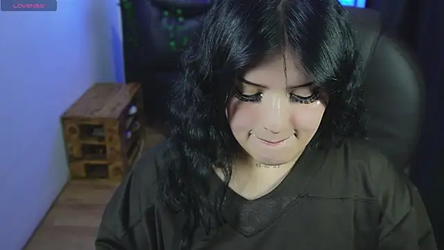 Snapshot of sari_belle chatting on May 23, 2026, 3:12 am sari belle online show from May 23, 2026, 3:12 am