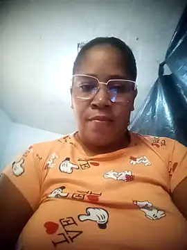 Big ass submissive online show from November 9, 2025, 4:05 pm