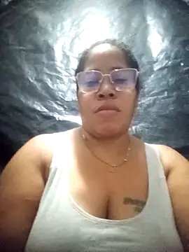 Big ass submissive online show from December 18, 2025, 3:56 am