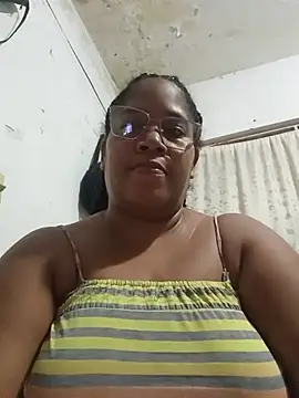 Big ass submissive online show from June 5, 2026, 12:33 pm