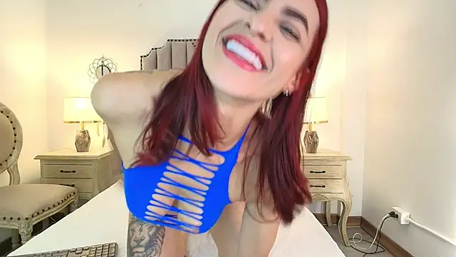 LanaFerrer online show from January 15, 2026, 7:50 pm