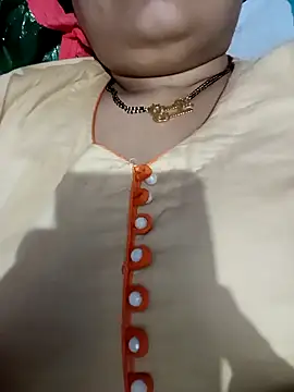 Snapshot of angry_couplez chatting on February 20, 2026, 5:24 pm angry couplez online show from February 20, 2026, 5:24 pm