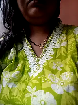 Snapshot of angry_couplez chatting on February 24, 2026, 2:42 am angry couplez online show from February 24, 2026, 2:42 am