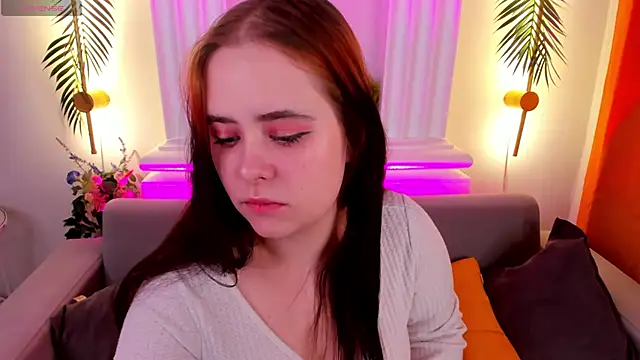 Snapshot of Alis_Platt chatting on March 8, 2026, 1:14 am Alis Platt online show from March 8, 2026, 1:14 am