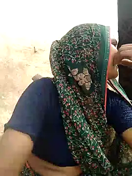 Sapna9685 online show from September 15, 2025, 4:34 am