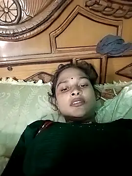 Sapna9685 online show from November 16, 2025, 8:14 pm