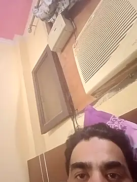 shadab1267 online show from February 6, 2026, 1:58 pm