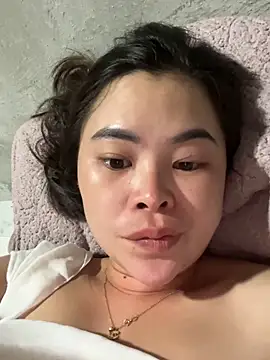 Snapshot of han-cute chatting on September 11, 2025, 4:07 pm han-cute online show from September 11, 2025, 4:07 pm