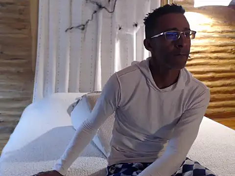 Snapshot of Asher_Bram1 chatting on October 29, 2025, 2:36 am Asher Bram1 online show from October 29, 2025, 2:36 am