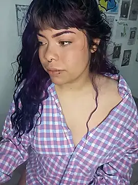 Snapshot of violetaa_castro chatting on October 2, 2025, 4:14 pm violetaa castro online show from October 2, 2025, 4:14 pm