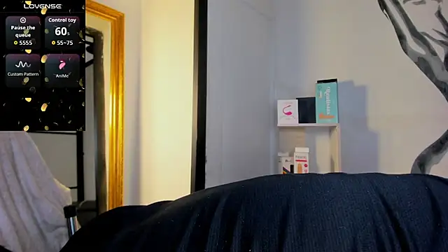 LiamDeep online show from November 16, 2025, 8:14 pm