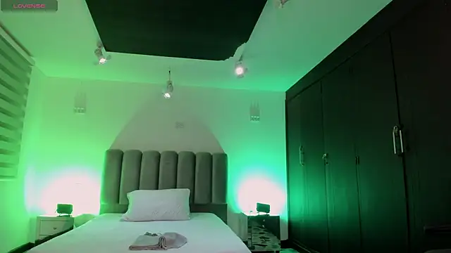 SkyThompson online show from September 11, 2025, 4:12 am