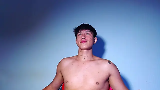 rowanbigboy23 online show from April 11, 2026, 2:16 am