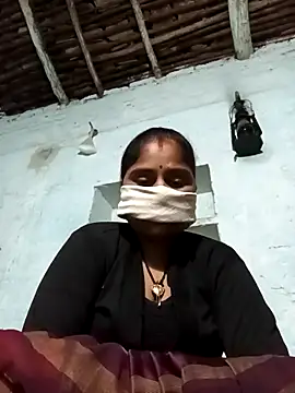 Sheema tyagi online show from November 8, 2025, 5:45 pm