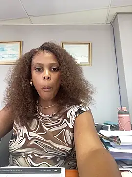 Snapshot of 031bubbles chatting on February 11, 2026, 8:08 am 031bubbles online show from February 11, 2026, 8:08 am