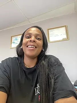 Snapshot of 031bubbles chatting on February 16, 2026, 11:39 am 031bubbles online show from February 16, 2026, 11:39 am