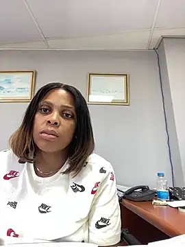 Snapshot of 031bubbles chatting on February 20, 2026, 9:54 am 031bubbles online show from February 20, 2026, 9:54 am