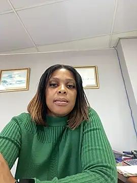 Snapshot of 031bubbles chatting on February 24, 2026, 11:41 am 031bubbles online show from February 24, 2026, 11:41 am