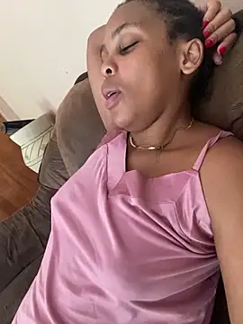 Snapshot of 031bubbles chatting on March 1, 2026, 8:16 am 031bubbles online show from March 1, 2026, 8:16 am