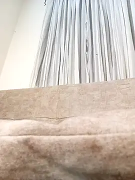 Marian Zeller online show from November 14, 2025, 9:19 am