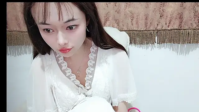 Zhenlihoney10 online show from October 24, 2025, 12:01 pm