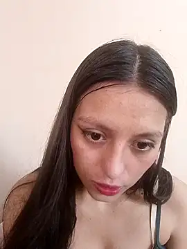 Snapshot of Lahila_ chatting on February 9, 2026, 2:43 pm Lahila online show from February 9, 2026, 2:43 pm