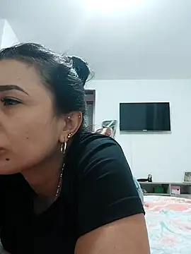 Snapshot of mia_mancinii chatting on November 13, 2025, 11:03 pm mia mancinii online show from November 13, 2025, 11:03 pm