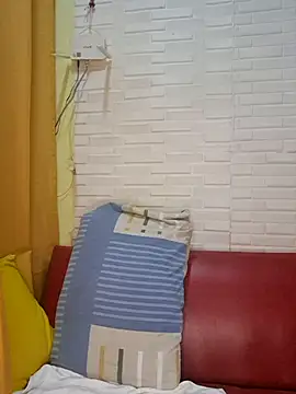 Snapshot of hotlyn45 chatting on February 14, 2026, 2:41 am hotlyn45 online show from February 14, 2026, 2:41 am