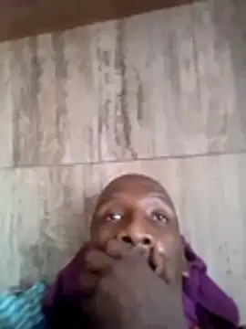 longdickson12345 online show from December 3, 2025, 7:16 am