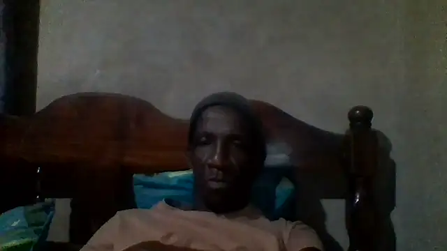 Snapshot of longdickson12345 chatting on May 28, 2026, 1:14 am longdickson12345 online show from May 28, 2026, 1:14 am