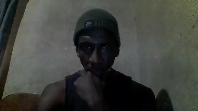 Snapshot of longdickson12345 chatting on May 29, 2026, 5:05 am longdickson12345 online show from May 29, 2026, 5:05 am