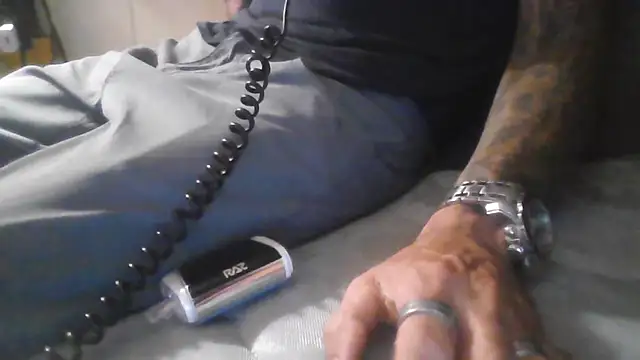 Snapshot of crassanova chatting on October 26, 2025, 7:20 pm crassanova online show from October 26, 2025, 7:20 pm