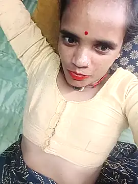 Hotwera online show from September 20, 2025, 10:11 pm