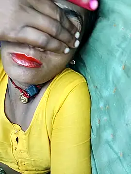 Hotwera online show from September 28, 2025, 8:31 am